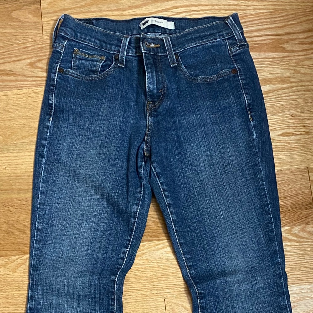 Levi’s Women’s 515 Bootcut, size 4
